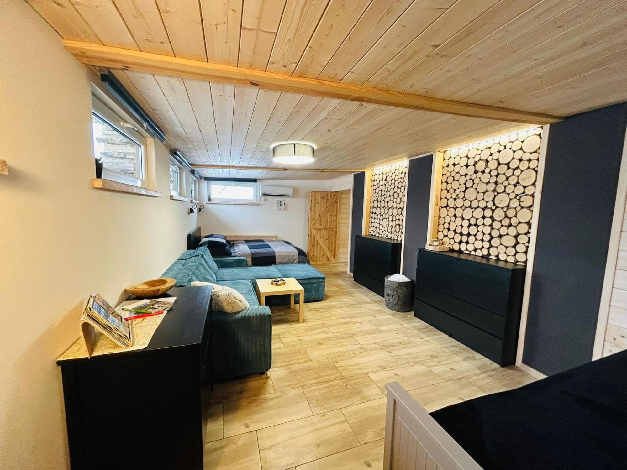 Apartman Kunst โกเชนอฟ ภายนอก รูปภาพ